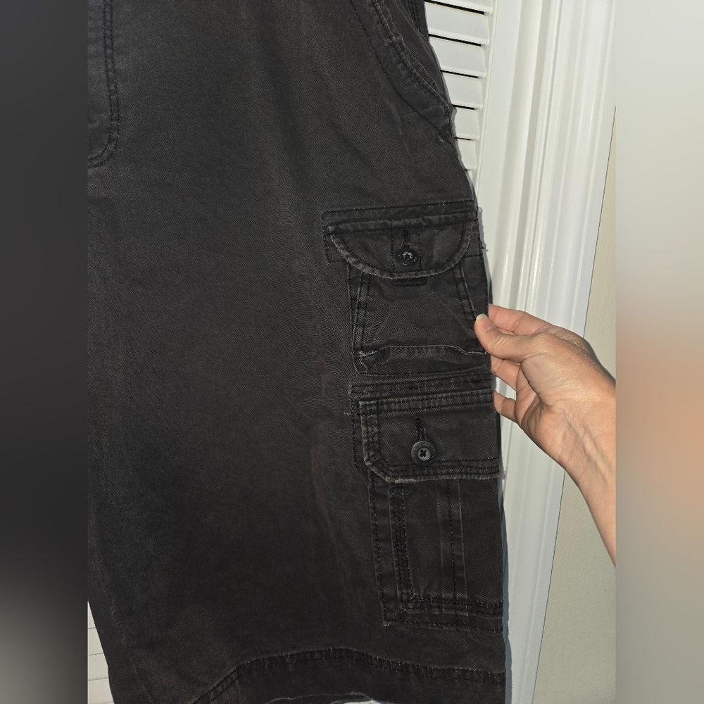 Ecko Unltd. Men's 40 Cargo Shorts - Picture 2 of 13
